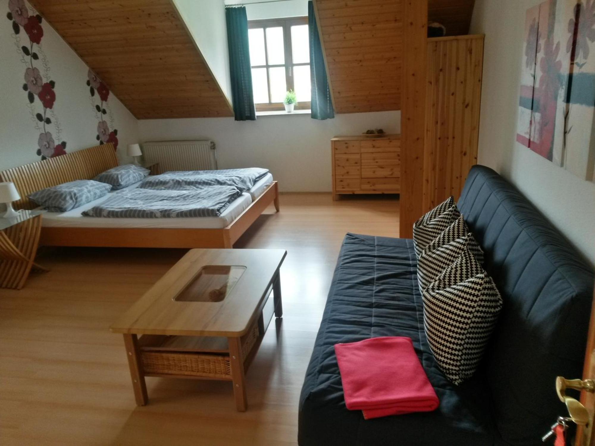 Gaestehaus Am Sonnenhang Apartment Erbendorf ภายนอก รูปภาพ